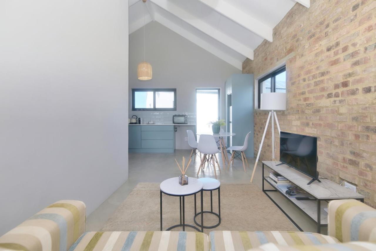 Agulhas Seabreeze, Tip Of Africa Apartment Luaran gambar